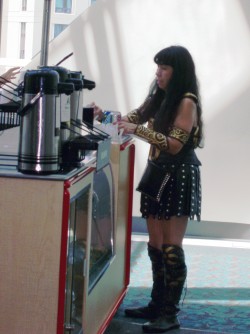 Xena buys a cookie