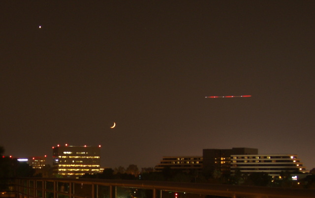 The Moon and Venus above a cityscape (Nov. 4, 2005 @ 6:01pm PST)