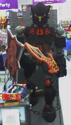 Giant Lego Knight