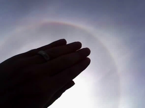 Halo around the sun (Feb 16, 2006)