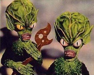 Saucer Men