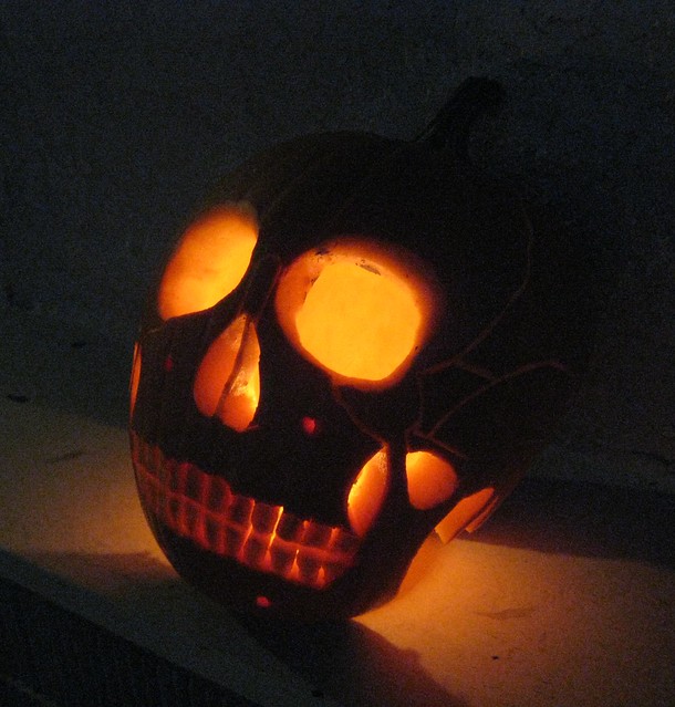 Skull Pumpkin (lit up)