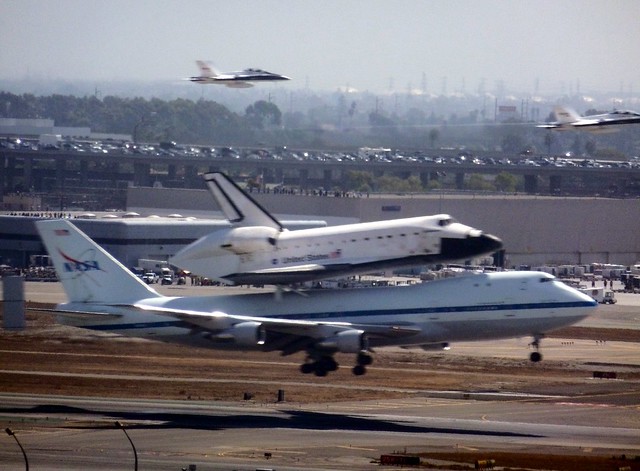 Endeavour Landing