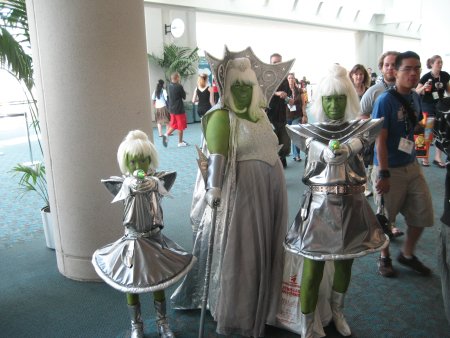 Green Alien Family